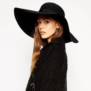 ASOS Extra Wide Felt Floppy Hat - Black / One Size